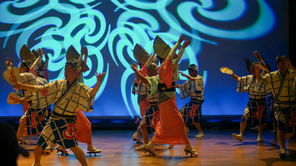 volksdansers optreden